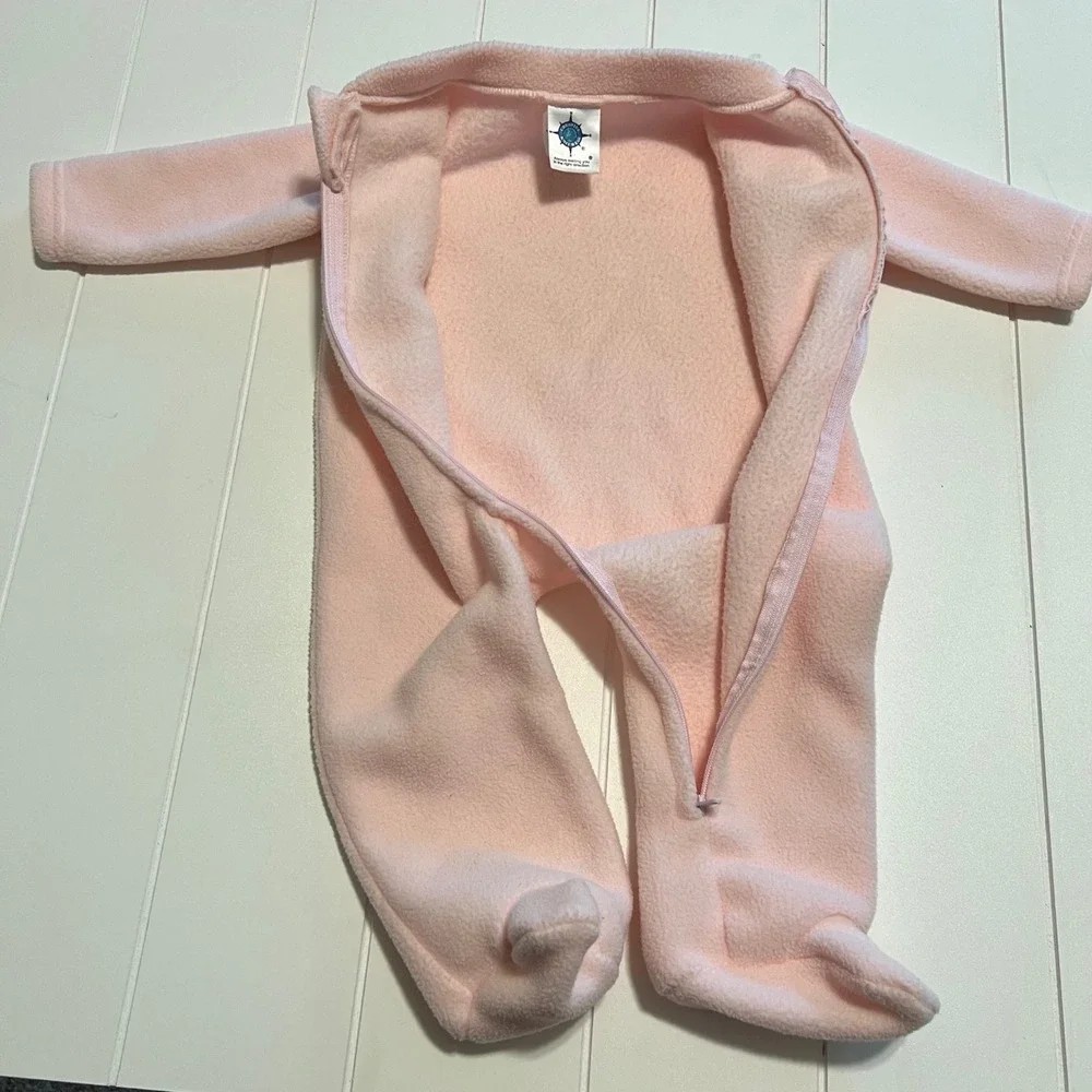Creative Knitwear BYU Cougars Baby Pink Fleece Footed Romper 6-9M Style 151